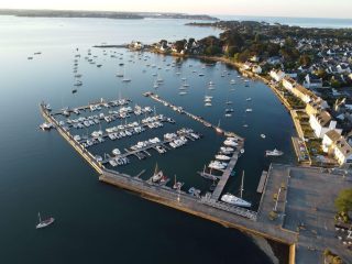 Le port et l'entrée du Golfe