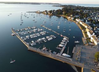 Le port et l'entrée du Golfe